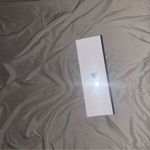 Airpods  max White Box